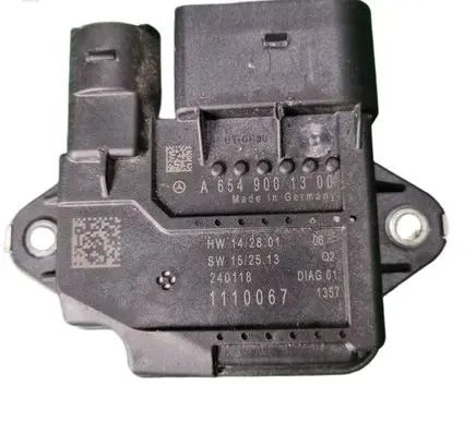 Mercedes-Benz E W213 Glow plug pre-heat relay A6549001300 1110067 240118