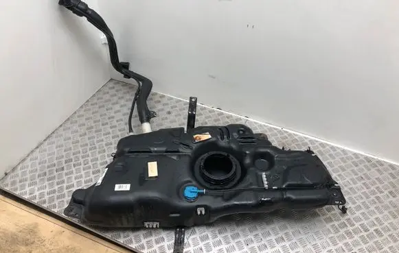 Peugeot 308 Fuel tank 12800764 03439