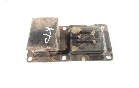 Nissan Murano Z50 Front bumper mounting bracket