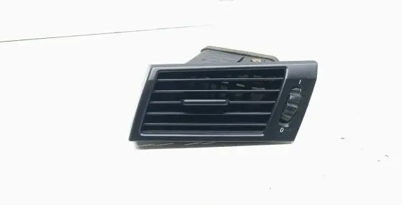 BMW X3 E83 Dashboard side air vent grill/cover trim 3400075