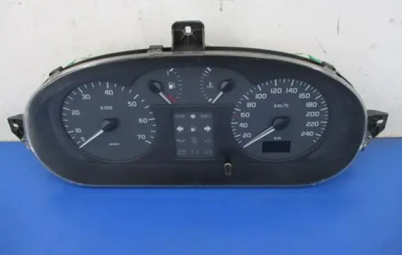 Renault Megane I Speedometer (instrument cluster) 7700427900A
