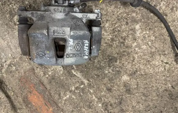Renault Arkana Front brake caliper 5765