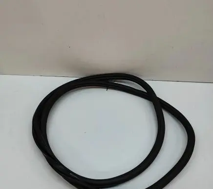 Porsche Cayenne (9Y0 9Y3) Rubber seal rear door 9Y3833721B