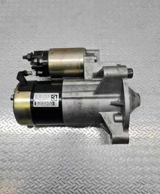Citroen C4 I Picasso Starter motor 9656317680 M000T82081