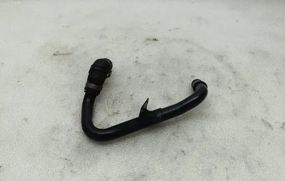 Audi A6 S6 C6 4F Engine coolant pipe/hose 059103227E