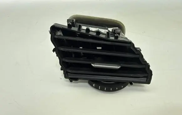 Volkswagen Tiguan Dashboard air vent grill cover trim 5NC819704