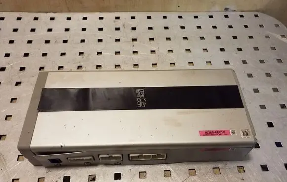 Lexus RX 330 - 350 - 400H Sound amplifier 862800E010