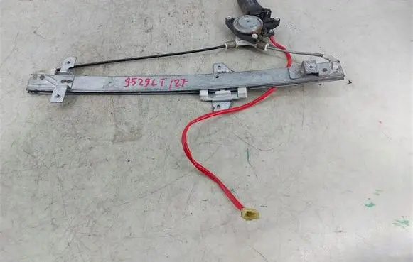 Suzuki Vitara (ET/TA) Rear door window regulator with motor 8356057B00