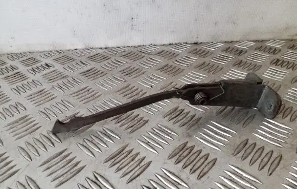 Opel Vivaro Loading door check strap stopper 