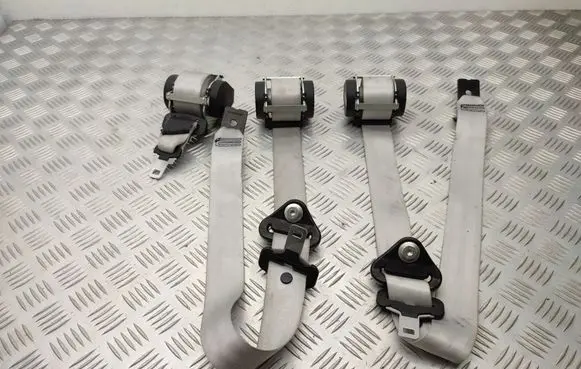Renault Scenic III - Grand scenic III Rear seatbelt 888507366R 888404764R 888415677R