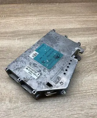 Volkswagen Golf III ABS control unit/module 1H0907379B 10094103134