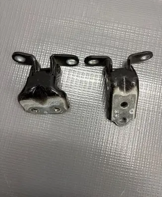 Hyundai Ioniq 5 Rear door lower hinge