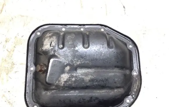 Toyota Prius (XW20) Oil sump