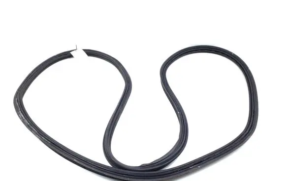 Toyota Prius (XW50) Seal rubber (tailgate) 6788147050