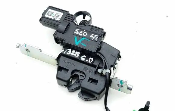 Volvo S90, V90 Seat back rest lock catch 31436463 154017 3084306