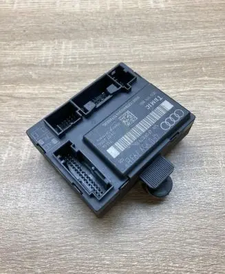 Audi A6 S6 C6 4F Door control unit/module 4F0959793B 4F0910793B
