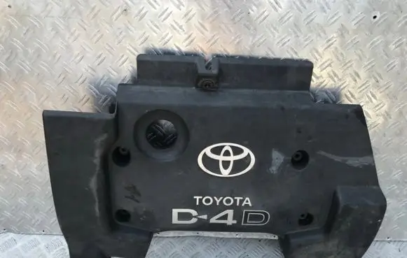 Toyota Avensis T250 Engine cover (trim)