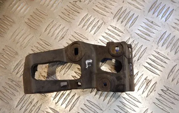 Audi A4 S4 B7 8E 8H Sill supporting ledge 8E0853921D 37153
