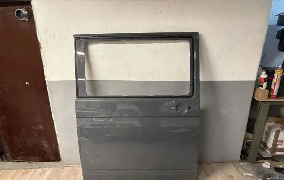 Volkswagen Multivan T5 Side sliding door 
