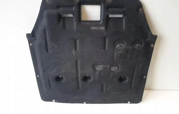 Mitsubishi Outlander Engine splash shield/under tray