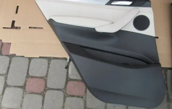 BMW X4 F26 Rear door card panel trim