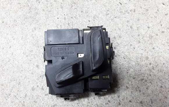 Mercedes-Benz E W212 Seat control switch A2048701958