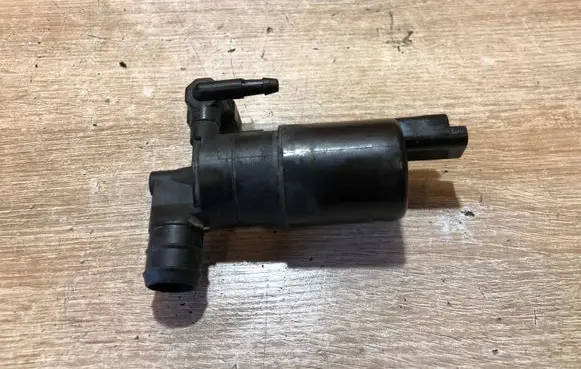 Renault Scenic II - Grand scenic II Windscreen/windshield washer pump 8700001
