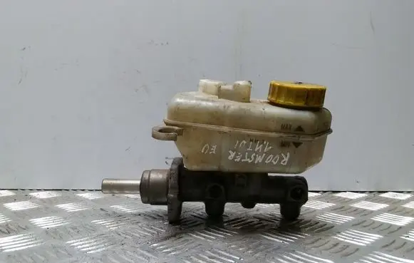 Skoda Roomster (5J) Master brake cylinder