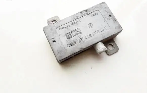 Volkswagen PASSAT B4 Other control units/modules 357035577a