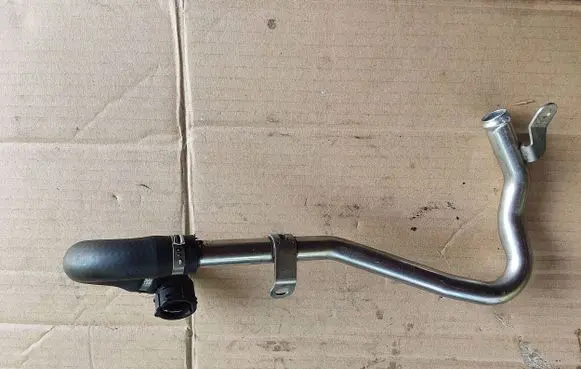 Mercedes-Benz E W213 Engine coolant pipe/hose