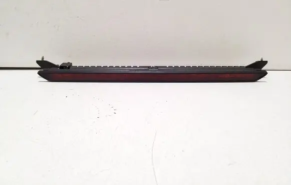 Volkswagen PASSAT B5.5 Third/center stoplight 1J6945097D