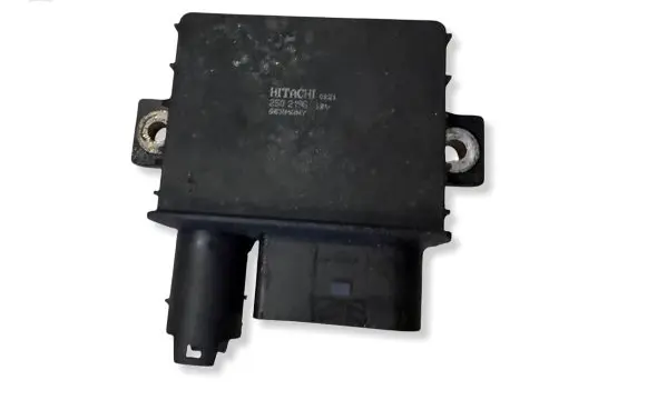 Mercedes-Benz C W204 Glow plug pre-heat relay 6461532579 2502196 A6461532579