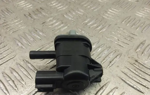 Toyota C-HR I Valve vacuum 90910-12276