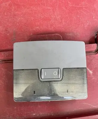 Audi A6 S6 C5 4B Front seat light 4B0947105