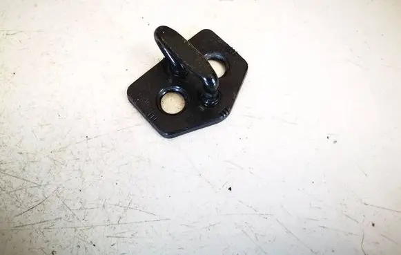 Volvo XC90 Front door lock loop/hook striker 30661367