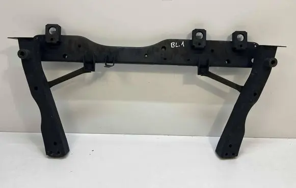 Nissan Qashqai Bottom radiator support slam panel 544104E