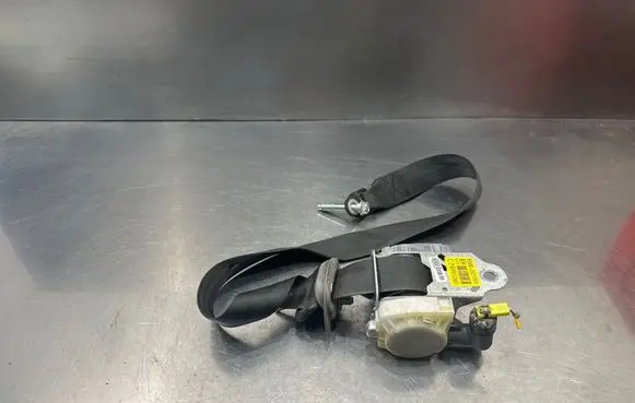 Hyundai Santa Fe Front seatbelt 888802B210WK 7030210097