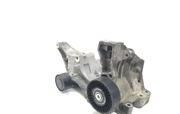 BMW 3 E90 E91 Generator/alternator bracket 