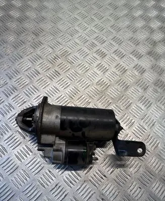 Opel Zafira A Starter motor 0001109055