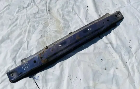 Opel Vectra B Front bumper cross member 