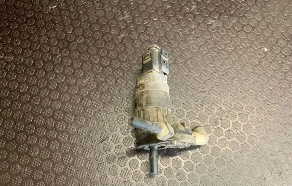 Skoda Yeti (5L) Windscreen/windshield washer pump 1K6955651 315055730 SG712