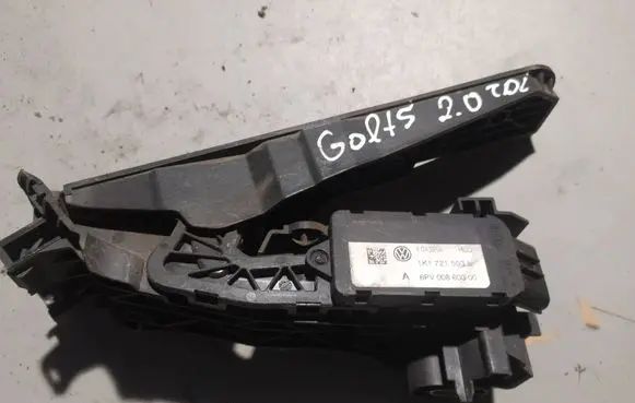 Volkswagen Golf V Accelerator throttle pedal 1K1721503L