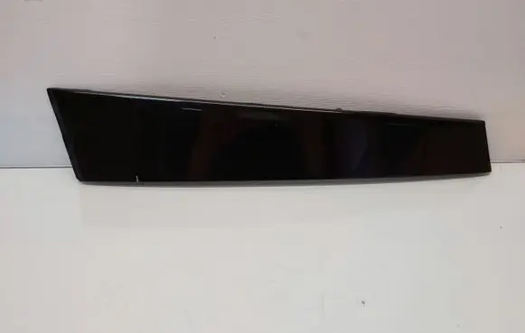 Hyundai i40 (B) pillar trim (top)