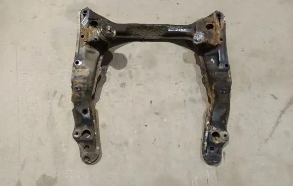 Opel Omega B2 Front subframe 