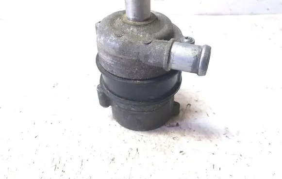Audi A4 S4 B9 Water pump 4H0965567