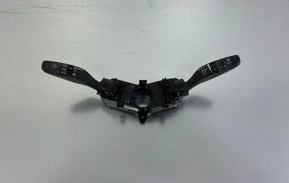 Hyundai Santa Fe Wiper turn signal indicator stalk/switch 934202W660