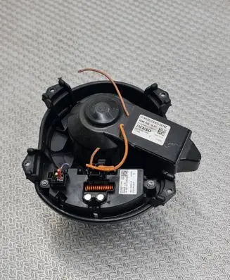 Mercedes-Benz GLA W156 X156 Heater fan/blower A2469061601 171218 172405
