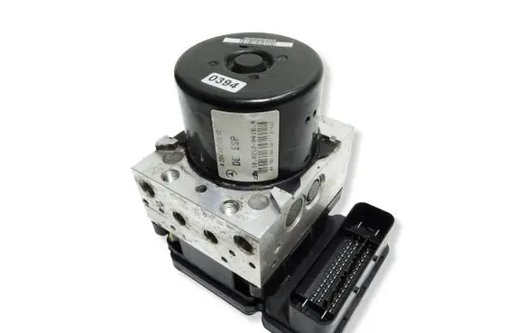 Mercedes-Benz C W204 ABS Pump A2044312012 A2049012500 41107846