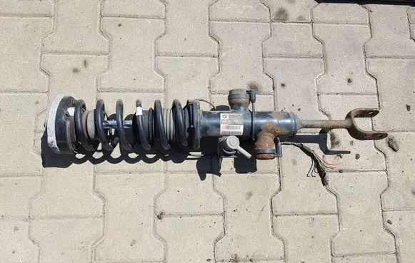 BMW 5 F10 F11 Front shock absorber with coil spring 6796978IAUTOPI 6796978
