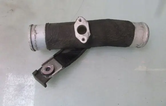 KIA Stinger Intercooler hose/pipe